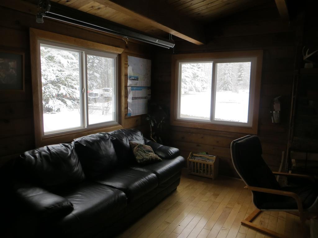 Hi Kananaskis Wilderness - Hostel מראה חיצוני תמונה