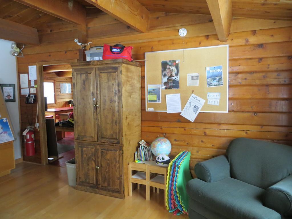 Hi Kananaskis Wilderness - Hostel מראה חיצוני תמונה